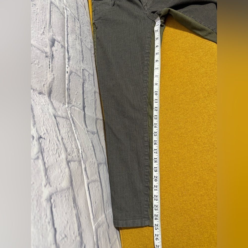Prana Jett Capri Pants, Green, Size 4/27 - Picture 10 of 10